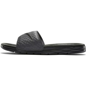 nike unisex black & green benassi solarsoft flip flops
